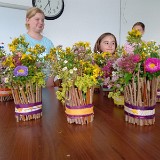 280 Weiden-Vase mit frischen Blumen (2).jpg