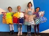 203 Buntes Kuschelkissen mit Fransen (20)