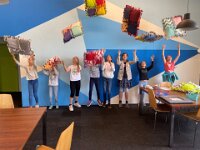 203 Buntes Kuschelkissen mit Fransen (47)