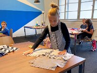 203 Buntes Kuschelkissen mit Fransen (5)