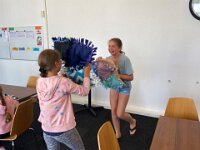 203 Buntes Kuschelkissen mit Fransen (54)