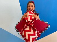 203 Buntes Kuschelkissen mit Fransen (57)