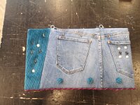 236 Schlüsselbrett aus Jeanshosen (1)