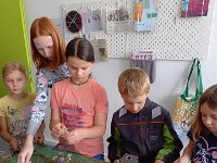 273 Deko-Metallgestell mit frischen Blumen (4)