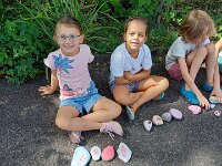264 3-erlei Glückssteine bemalen (12)