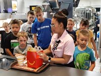 332 Backstage Tour McDonald's Bremgarten 8